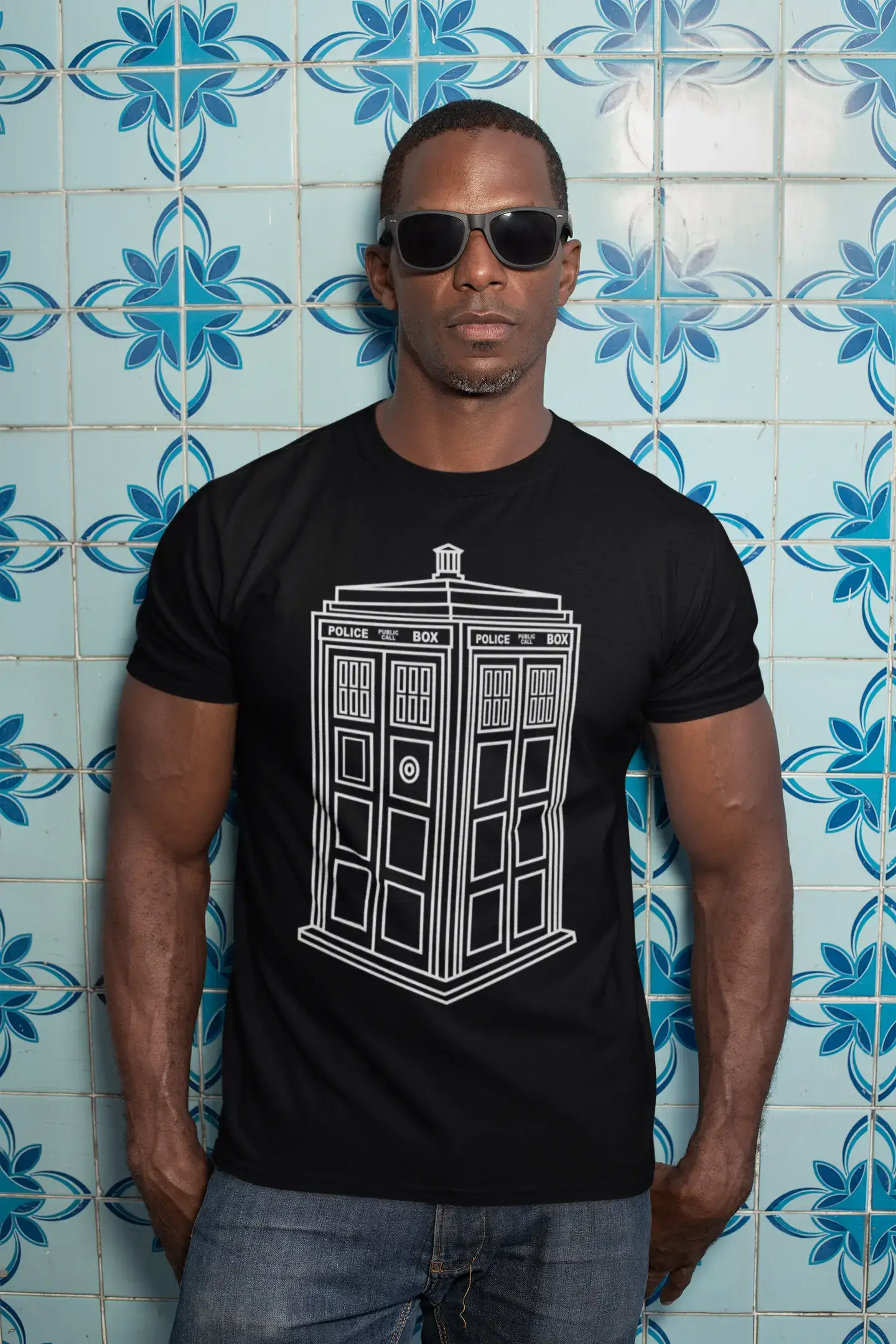 men clothing sporty jacket-ULTRABASIC Men's Graphic T-Shirt Black Police Box - The Doctor Time Machine Shirt