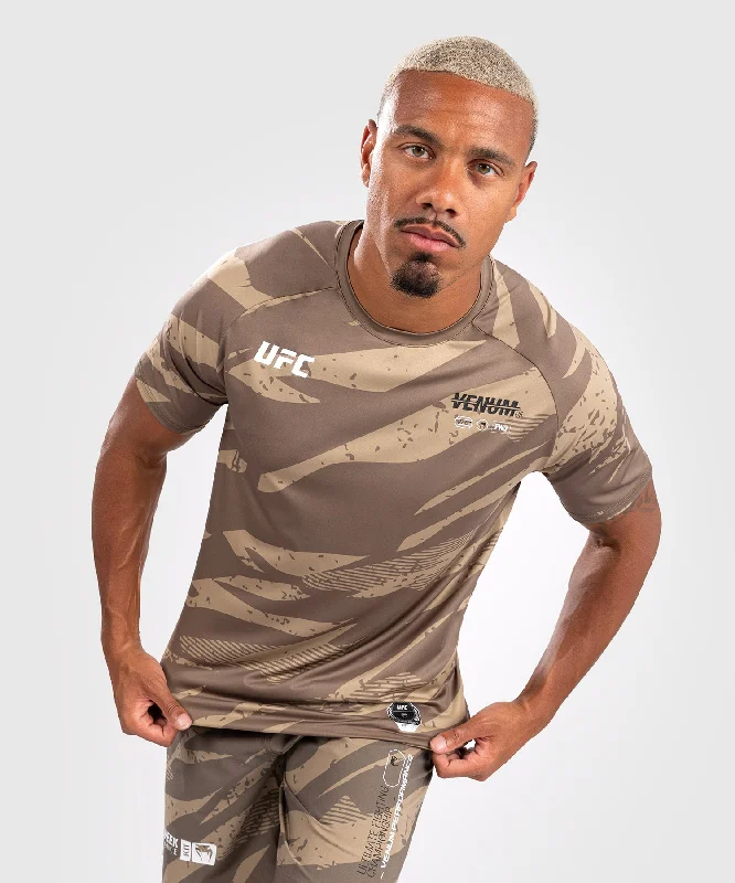 men clothing casual vest-UFC Adrenaline by Venum Men's Fight Week Dry-Tech T-shirt - Desert Camo