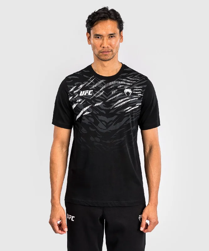 men clothing pullover sweater-UFC Fusion by Venum Men’s Replica Short Sleeve T-Shirt - Black